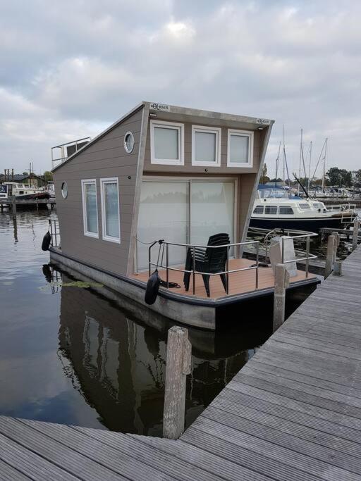 Tiny Lakehouse Zeewolde Esterno foto